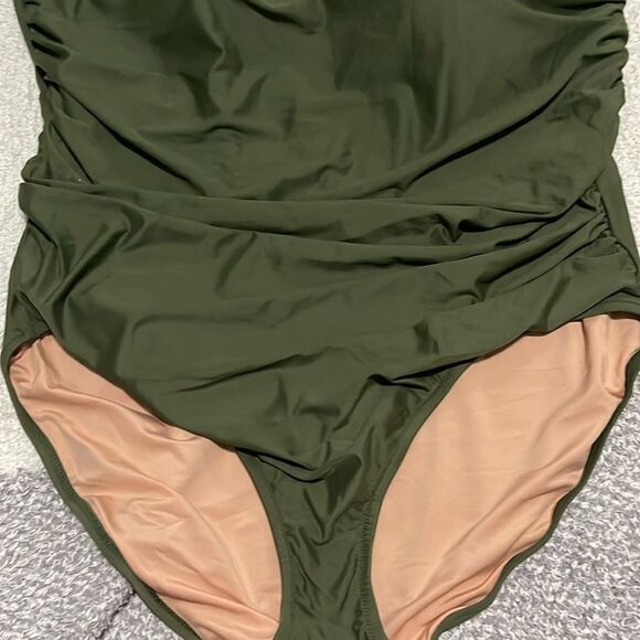 NWT- J Crew- 24+ One Shoulder One Piece Ruched Swimsuit - Picture 5 of 10